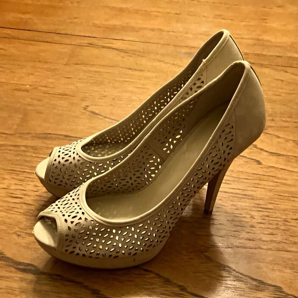 Apt. 9 Beige Peep Toe Platform Stiletto Slip-On Pumps Cutout 8M